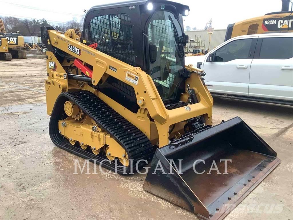 CAT 249D3 AQB Smykem řízené nakladače