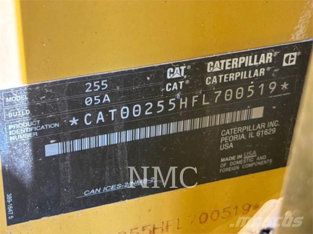 CAT 255-05 Pásové nakladače