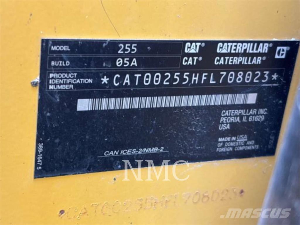 CAT 255-05 Pásové nakladače
