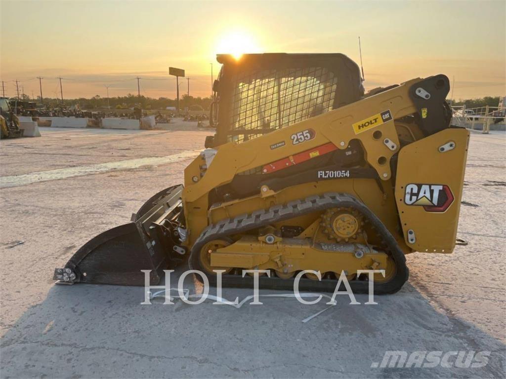 CAT 255 DEMO Smykem řízené nakladače