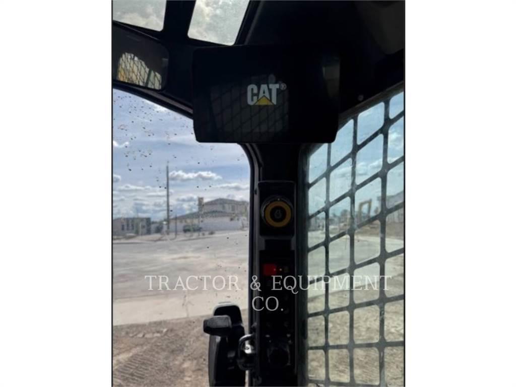 CAT 255 HP1CB Smykem řízené nakladače