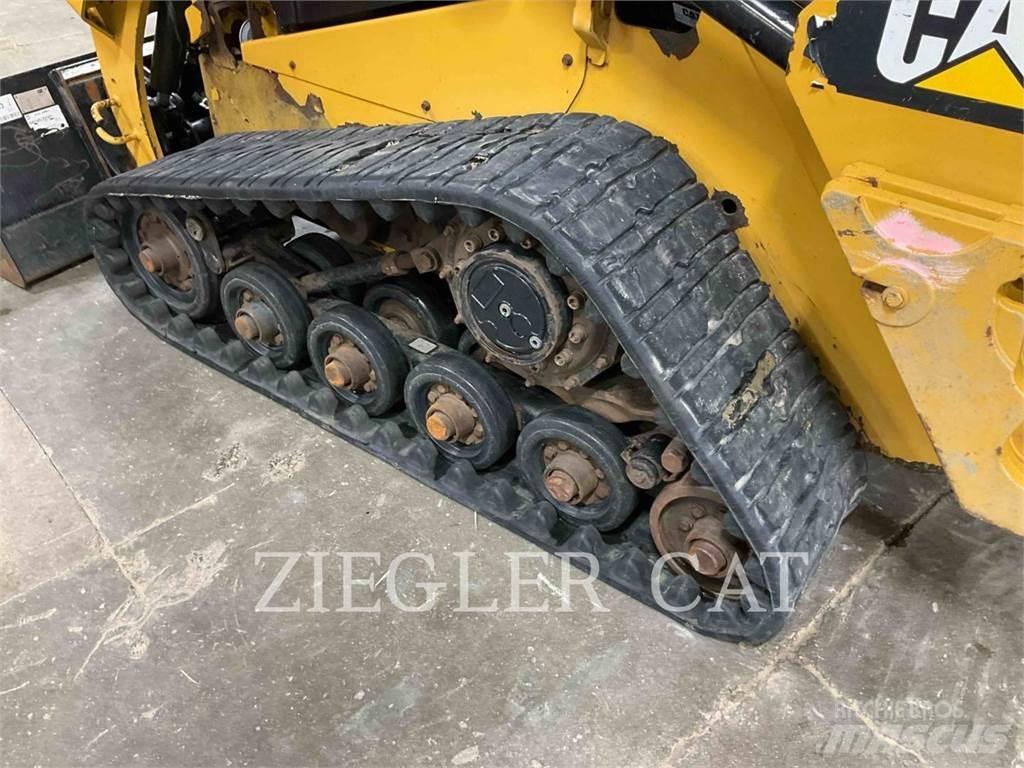 CAT 257D Pásové nakladače