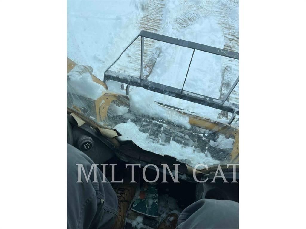 CAT 257D Pásové nakladače