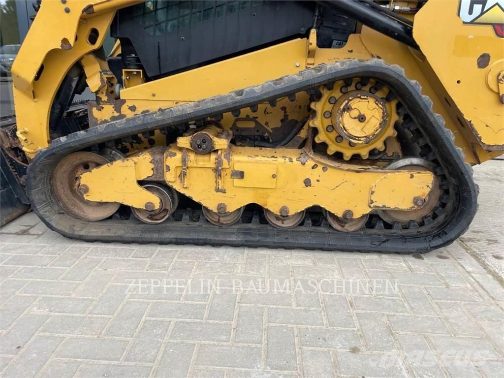 CAT 259D Smykem řízené nakladače