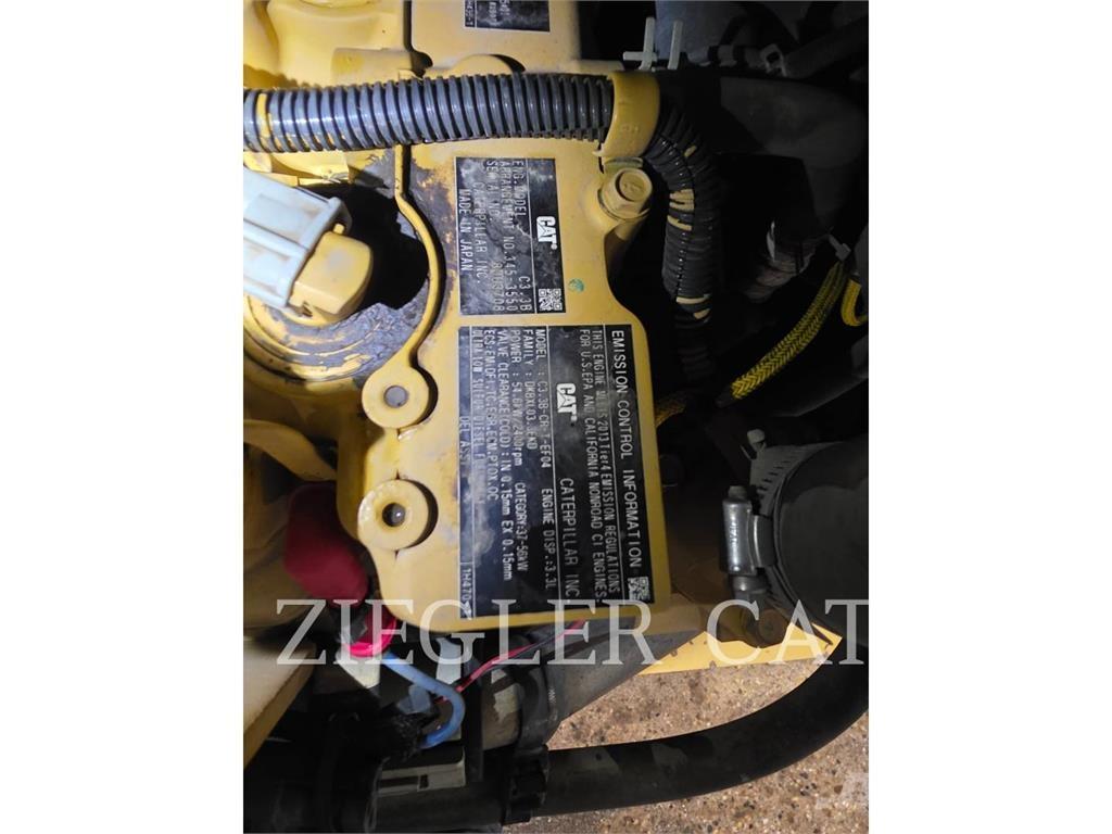 CAT 259D Pásové nakladače