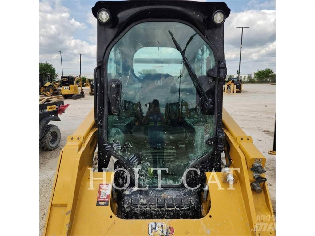 CAT 259D CAB Smykem řízené nakladače