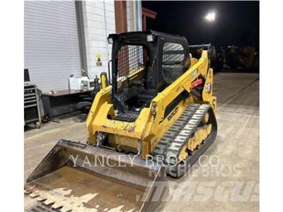 CAT 259D3 Smykem řízené nakladače