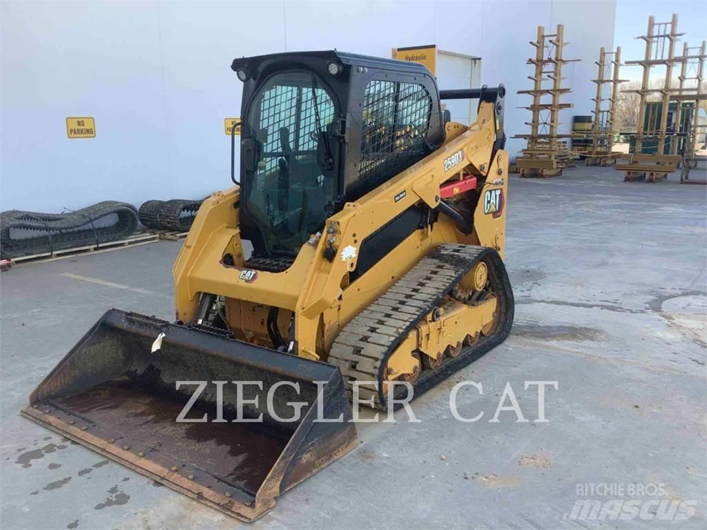 CAT 259D3 Pásové nakladače