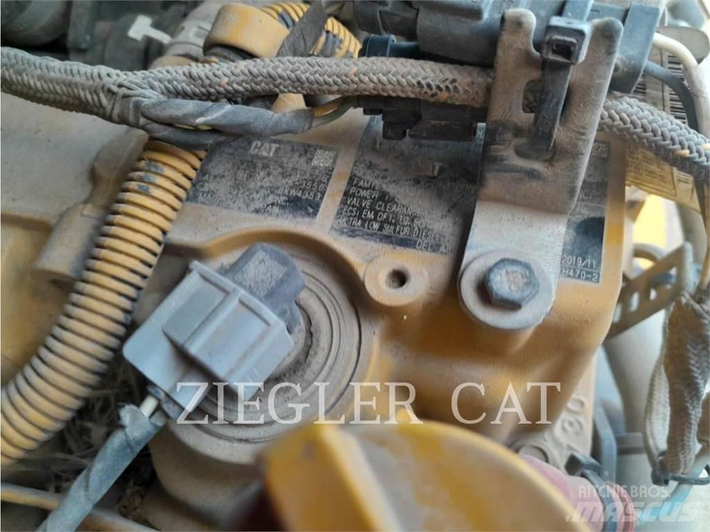 CAT 259D3 Pásové nakladače