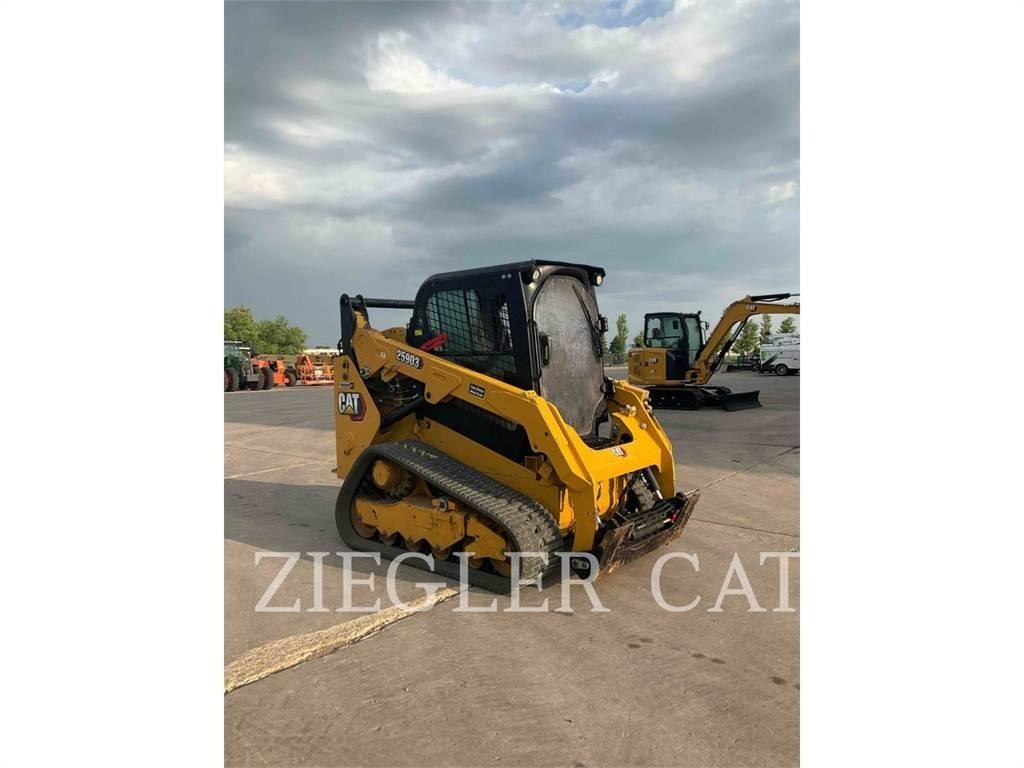 CAT 259D3 Pásové nakladače