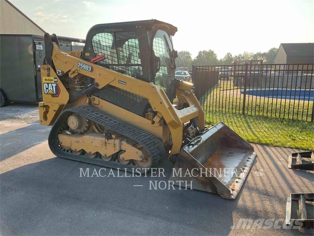 CAT 259D3 AQB Smykem řízené nakladače