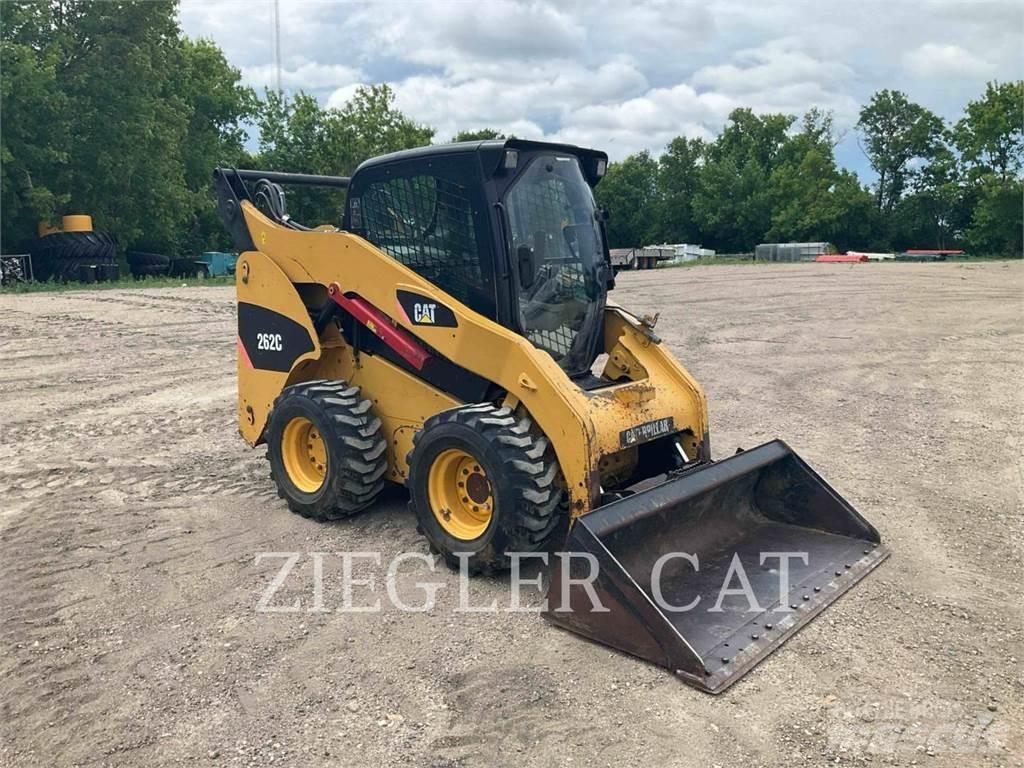 CAT 262C Smykem řízené nakladače