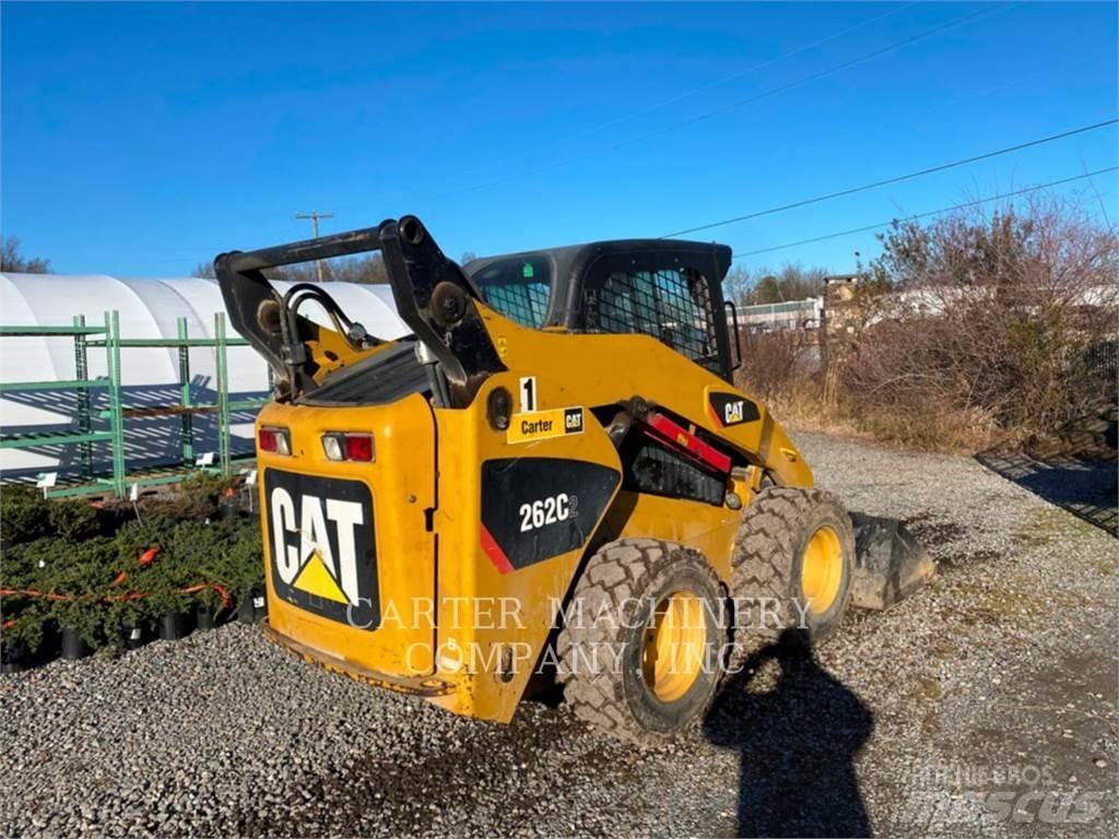 CAT 262C2 Smykem řízené nakladače