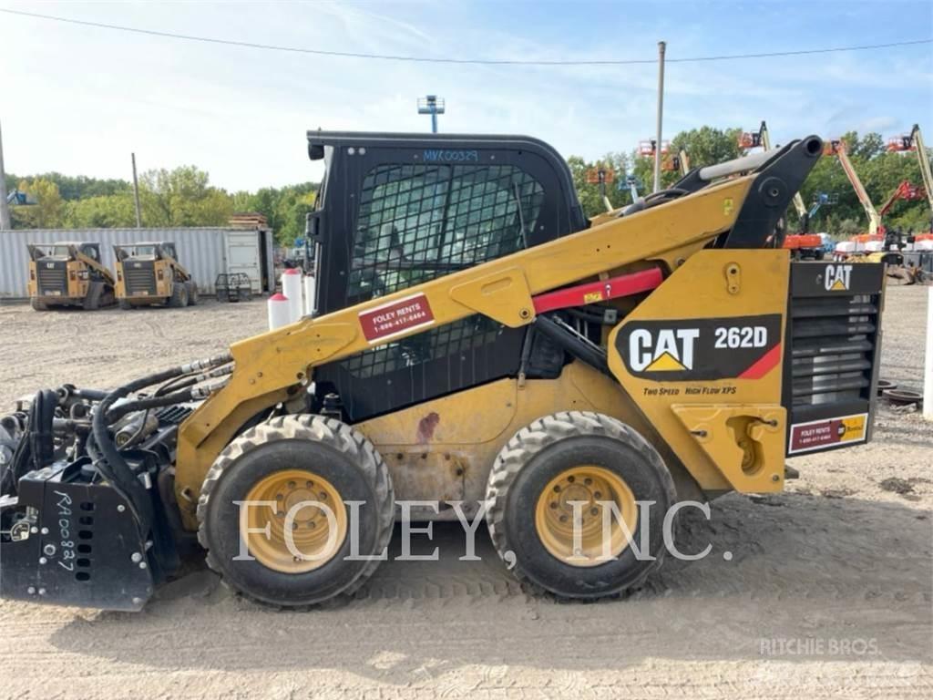 CAT 262D Smykem řízené nakladače
