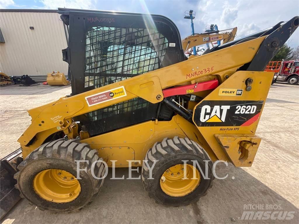 CAT 262D Smykem řízené nakladače