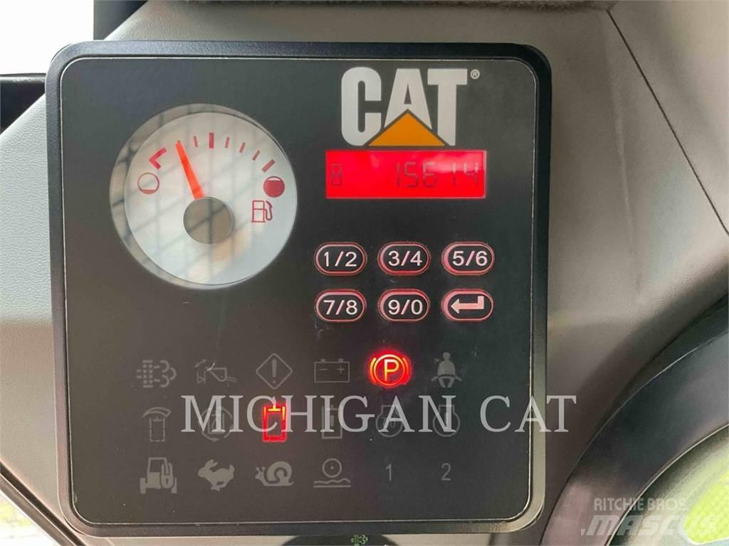 CAT 262D A2Q Smykem řízené nakladače