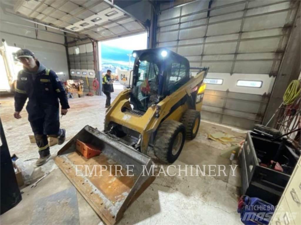 CAT 262D CA Smykem řízené nakladače