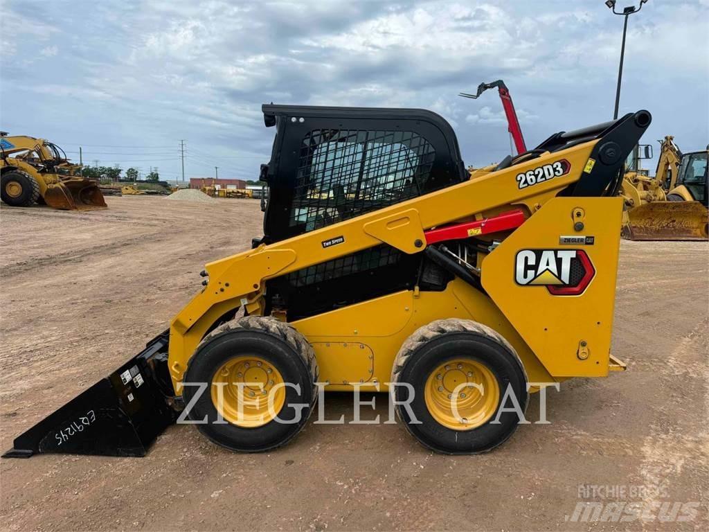 CAT 262D3 Smykem řízené nakladače