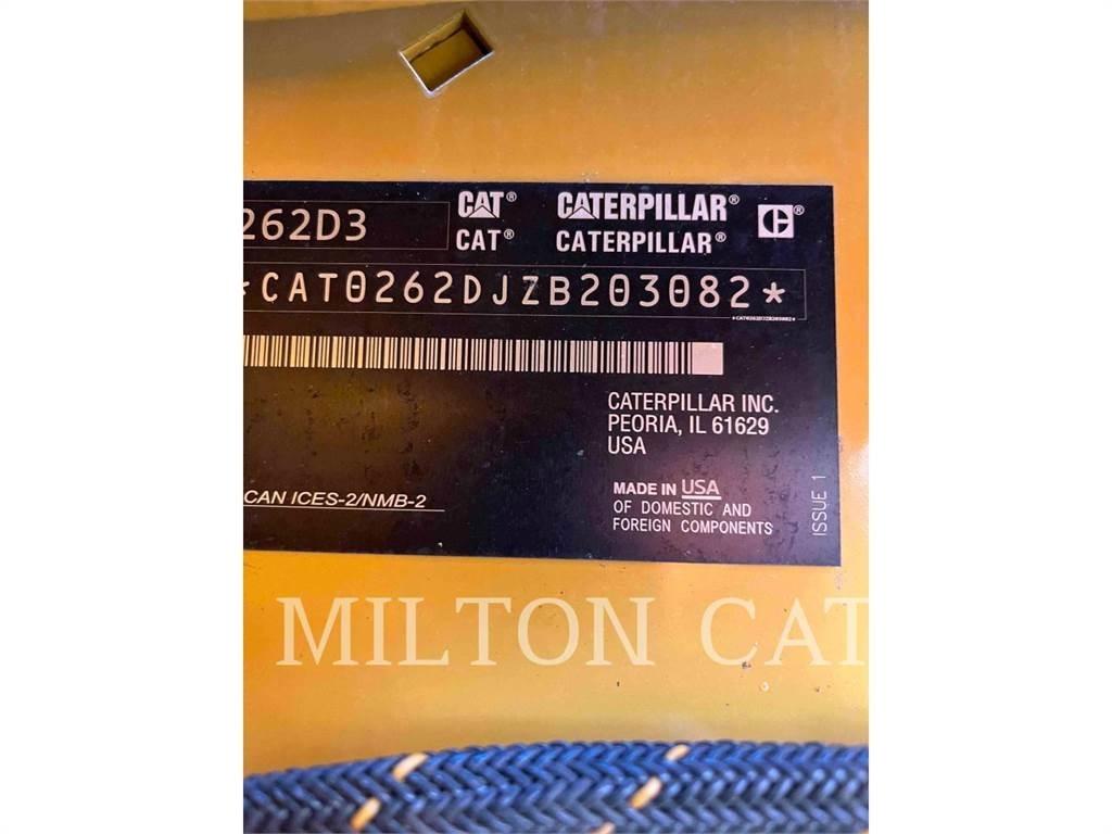 CAT 262D3 Smykem řízené nakladače