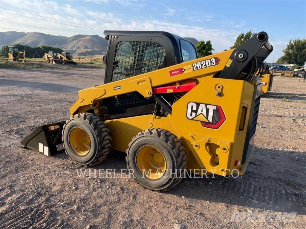 CAT 262D3 C3H2 Smykem řízené nakladače
