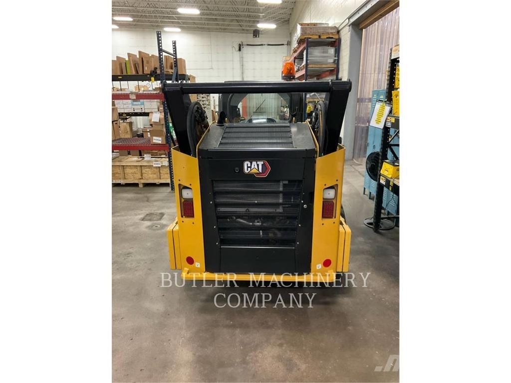 CAT 262D3 C3H3 Smykem řízené nakladače