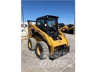 CAT 262D3XPS2C Smykem řízené nakladače