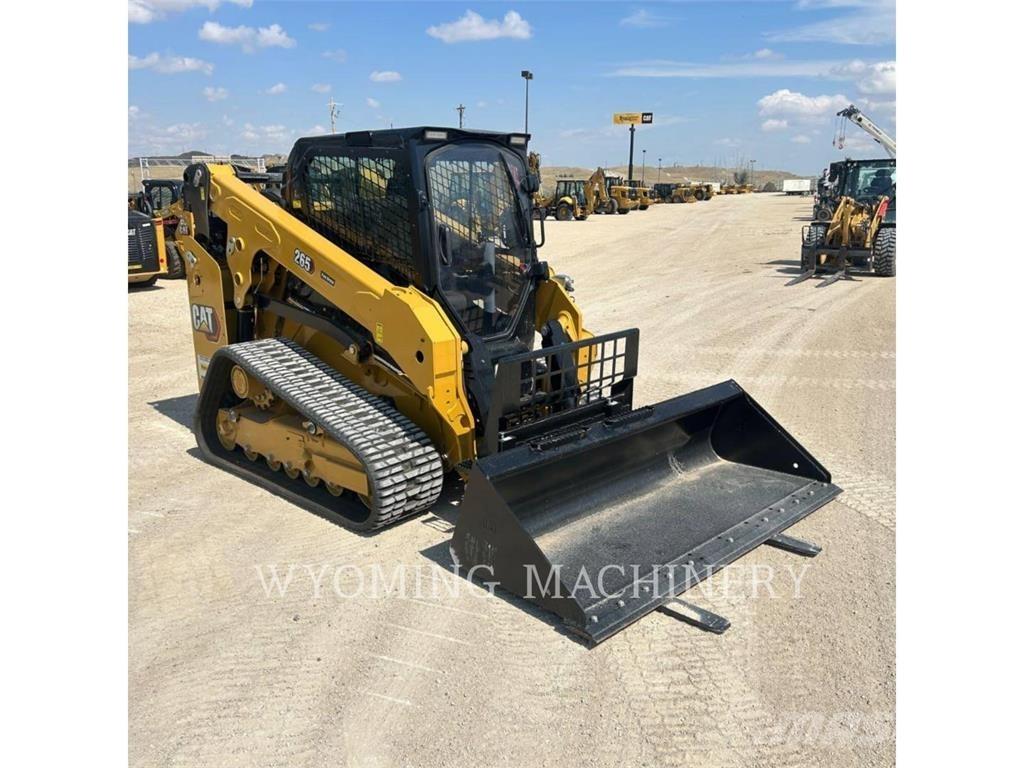CAT 265 Smykem řízené nakladače