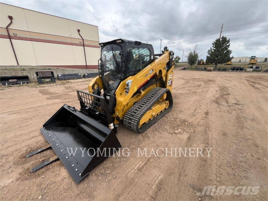 CAT 265 Smykem řízené nakladače