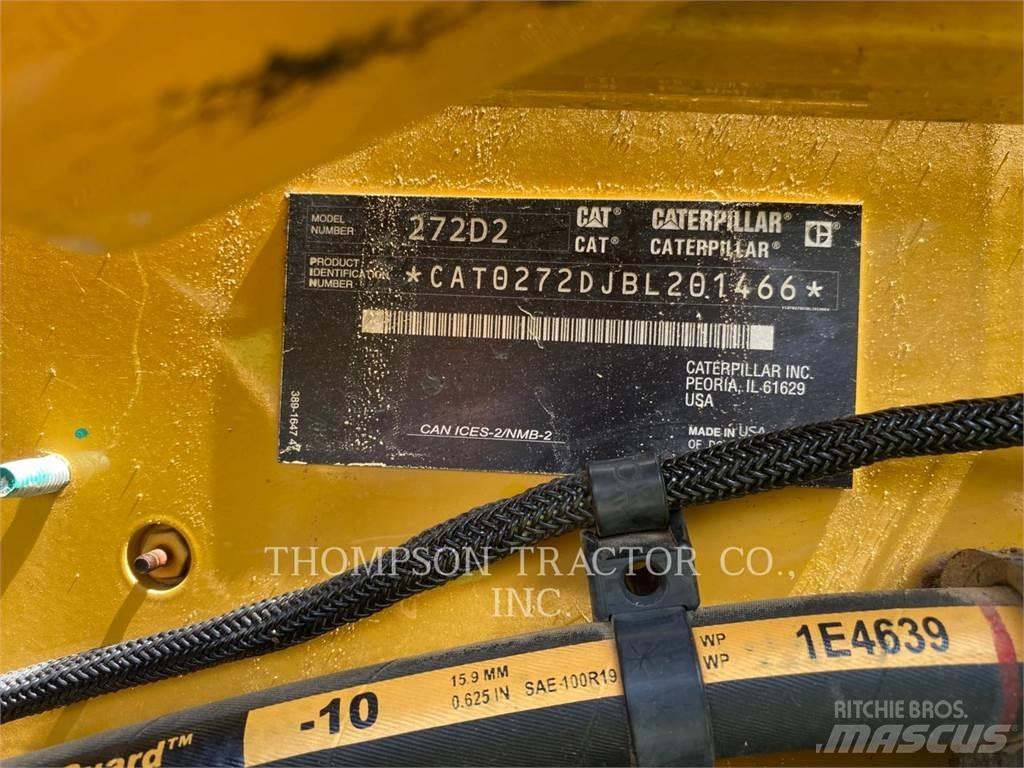 CAT 272 D 2 Smykem řízené nakladače