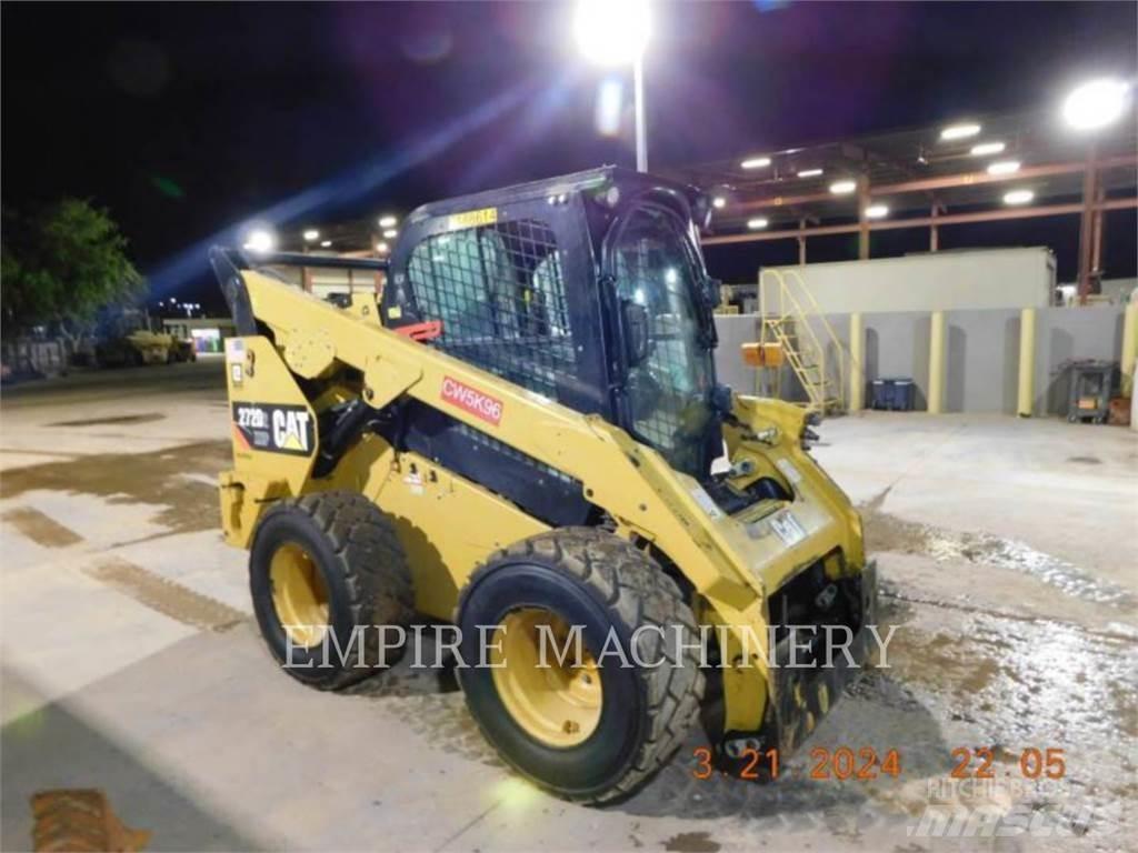 CAT 272D2 XHP Smykem řízené nakladače