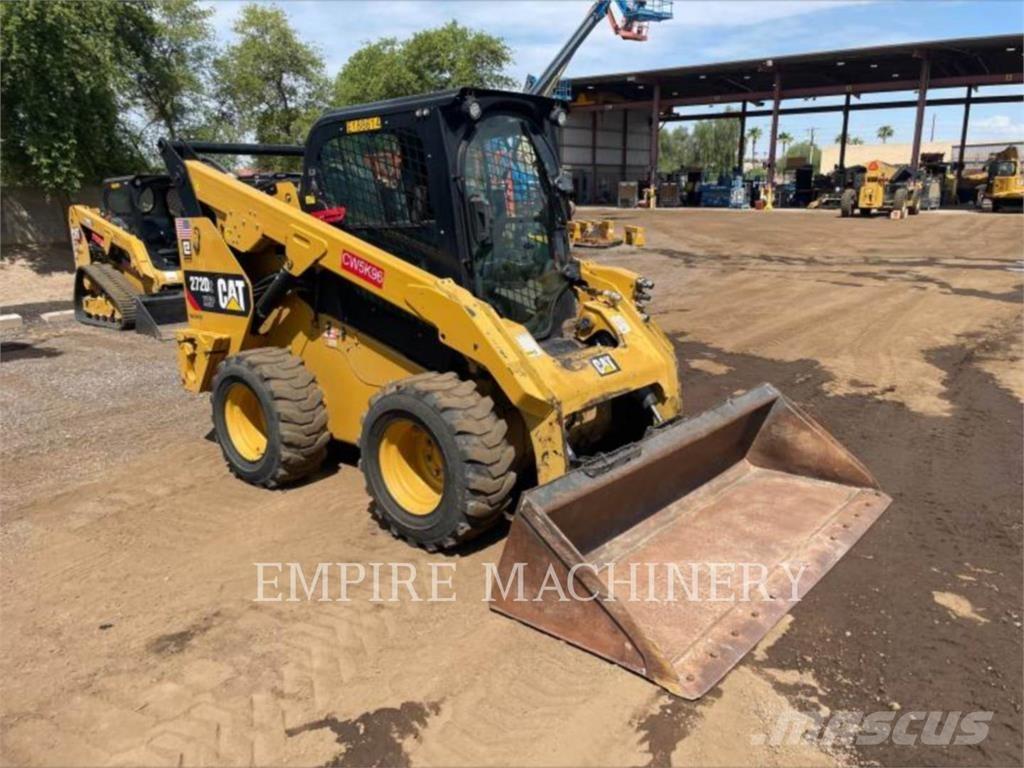CAT 272D2 XHP Smykem řízené nakladače