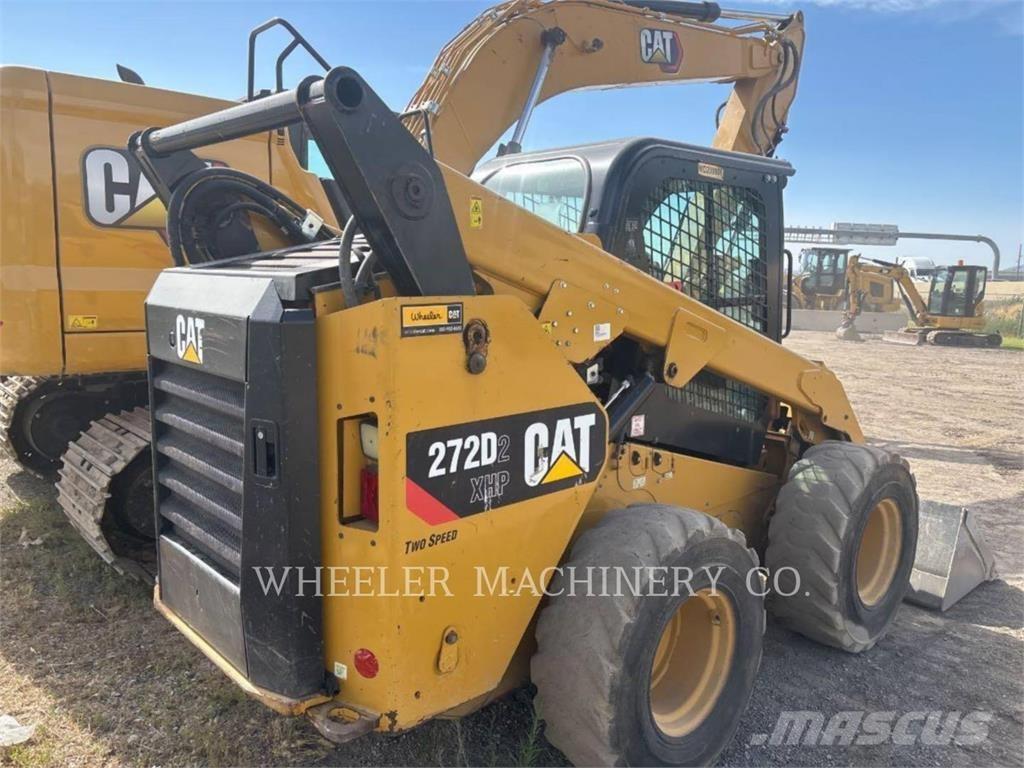 CAT 272D2C3XHP Smykem řízené nakladače