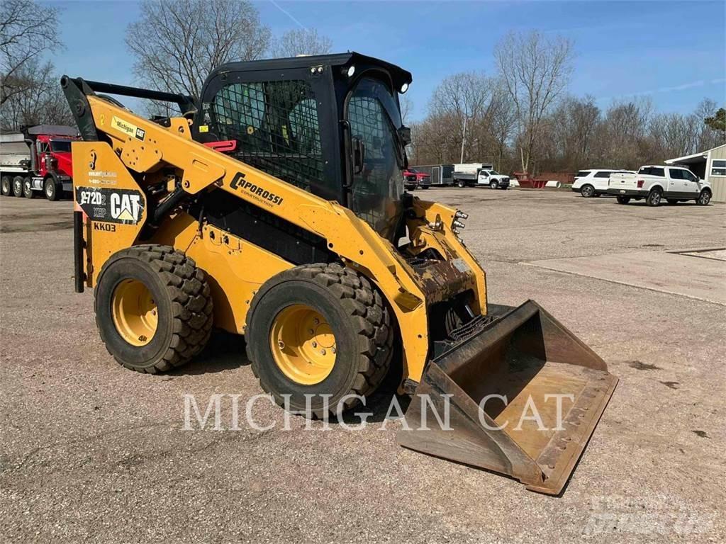 CAT 272D2XHP AQ Smykem řízené nakladače
