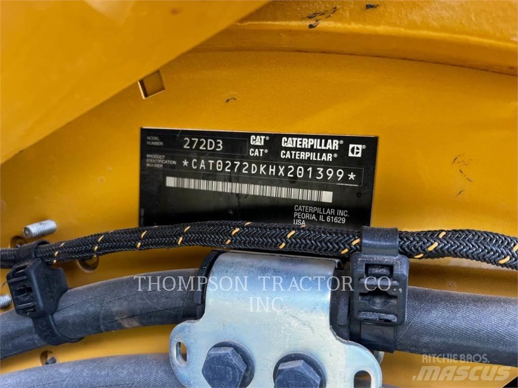 CAT 272D3 Smykem řízené nakladače