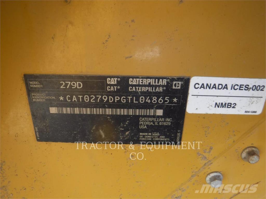CAT 279D Smykem řízené nakladače
