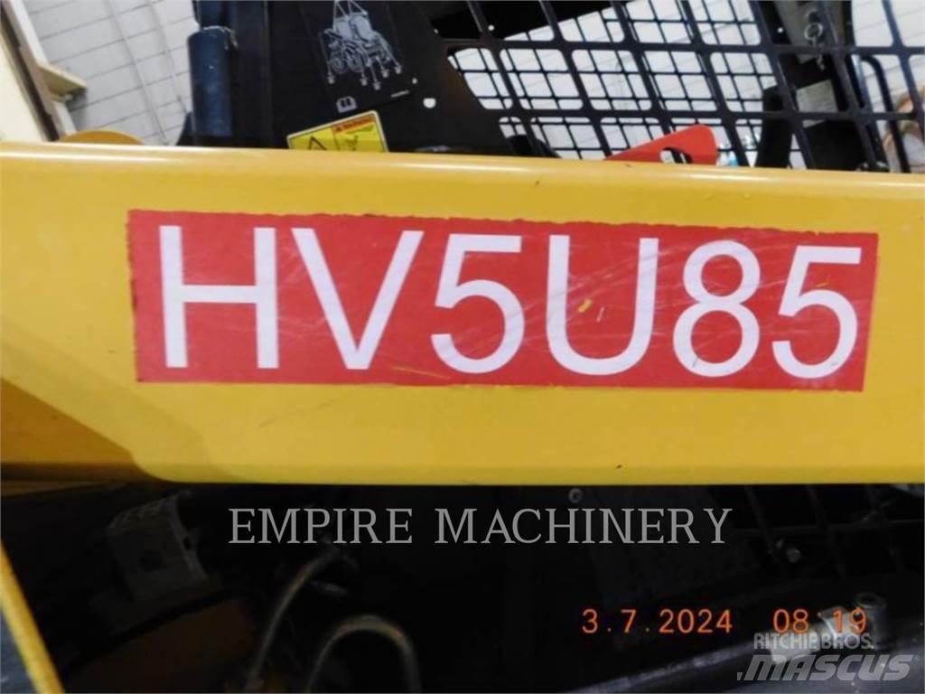 CAT 279D XPS Smykem řízené nakladače