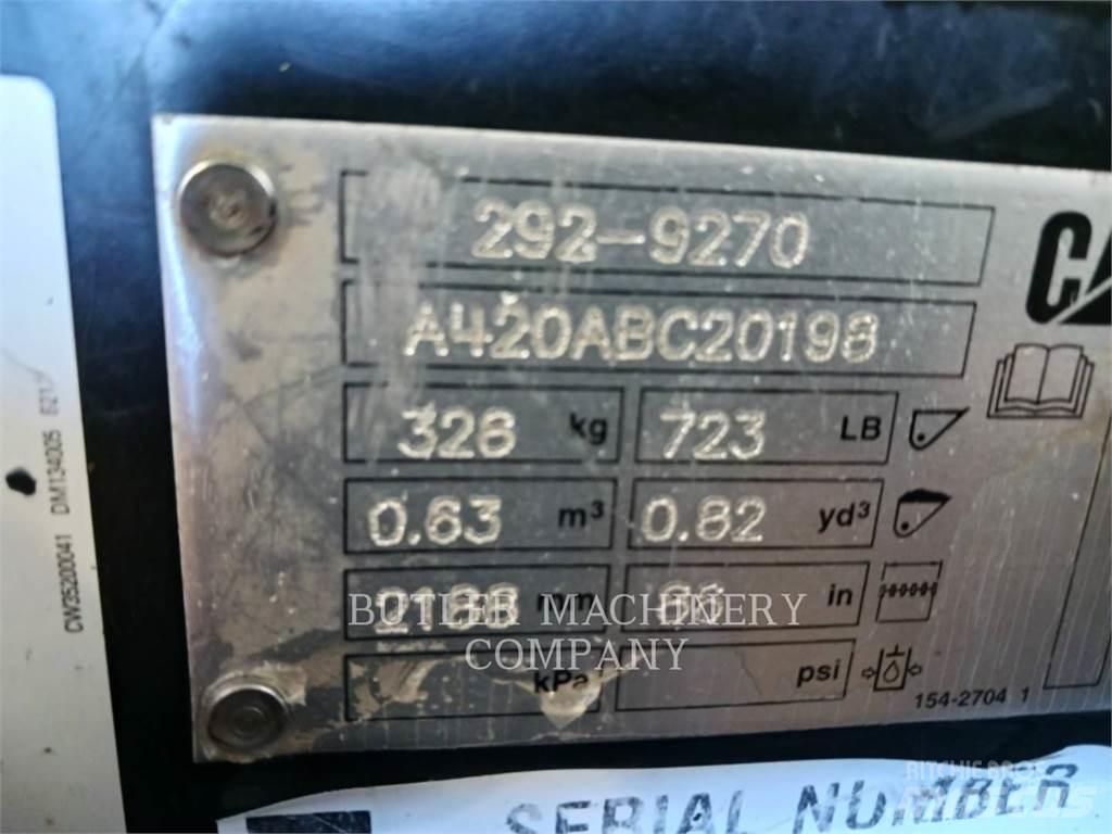 CAT 289D3 Pásové nakladače