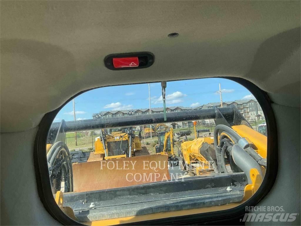 CAT 289D3STD2C Smykem řízené nakladače