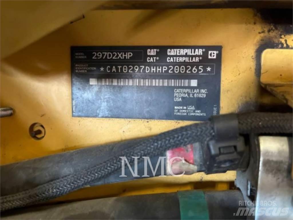 CAT 297D2 XHP Smykem řízené nakladače