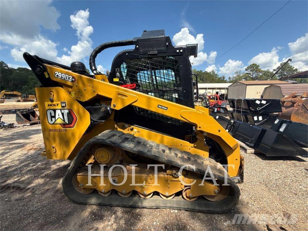 CAT 299D XHP Smykem řízené nakladače