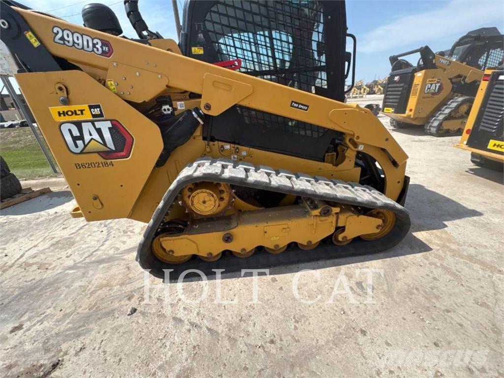CAT 299D XHP Smykem řízené nakladače