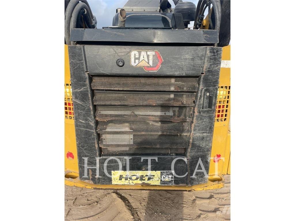 CAT 299D XHP Smykem řízené nakladače