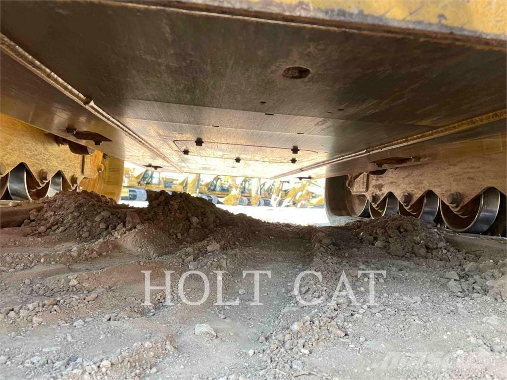 CAT 299D XHP Smykem řízené nakladače