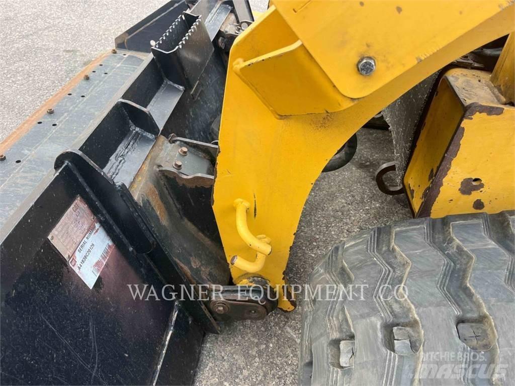 CAT 299D XHPHF Pásové nakladače
