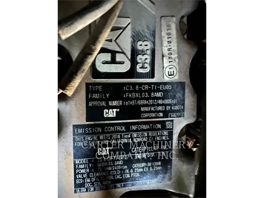 CAT 299D2 Smykem řízené nakladače