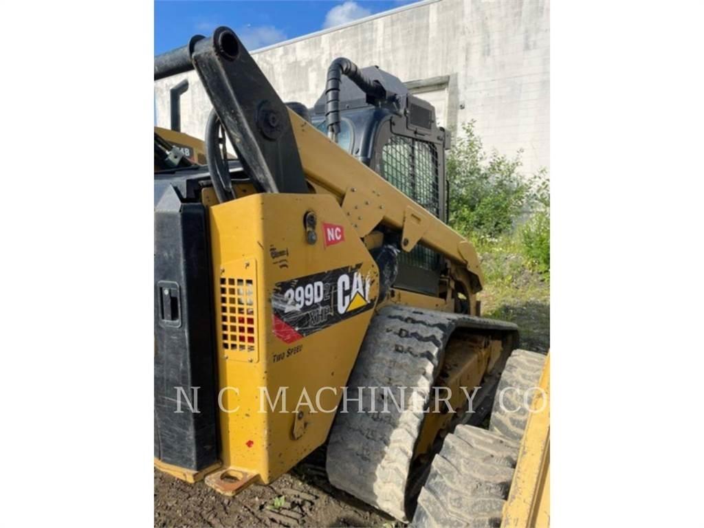 CAT 299D2 XHP Smykem řízené nakladače