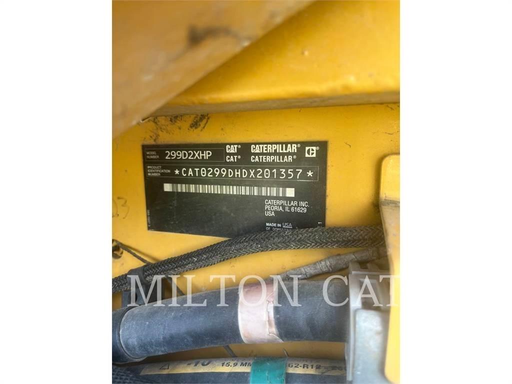 CAT 299D2XHP Pásové nakladače
