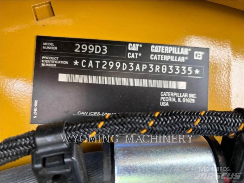 CAT 299D3 Smykem řízené nakladače