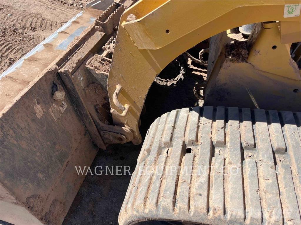 CAT 299D3 Pásové nakladače