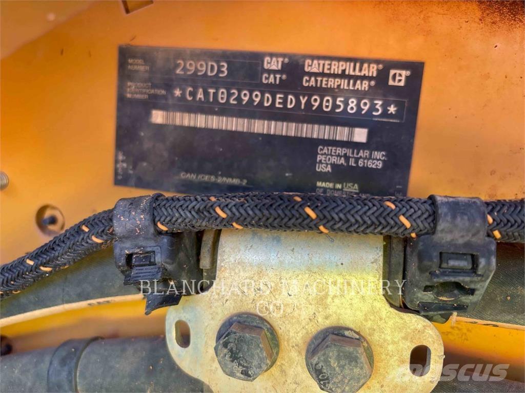 CAT 299D3 Pásové nakladače
